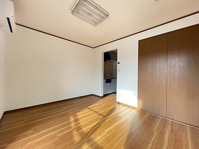 寝室