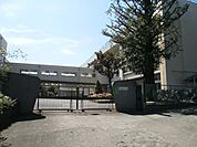 日野市立日野第六小学校（1298m）