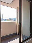 南東向きで日当たり良好です。