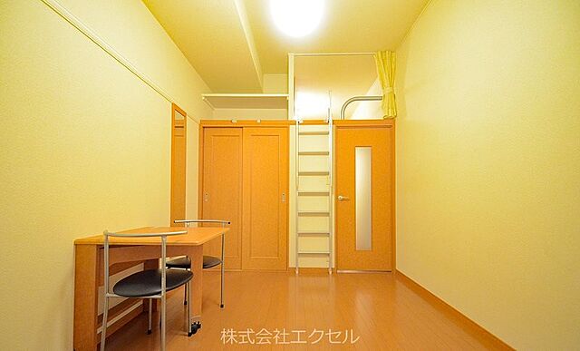 寝室