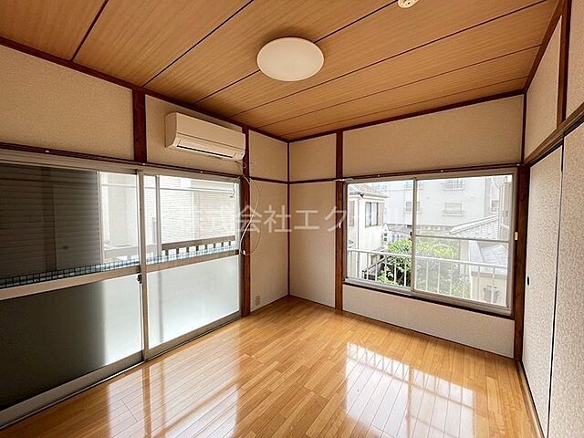 寝室