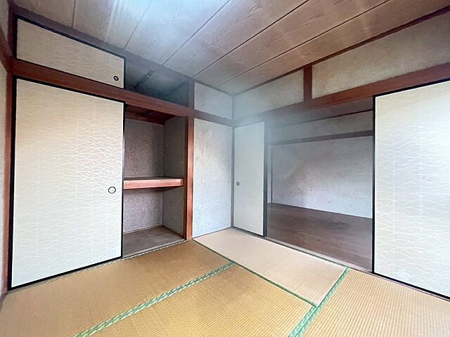 寝室