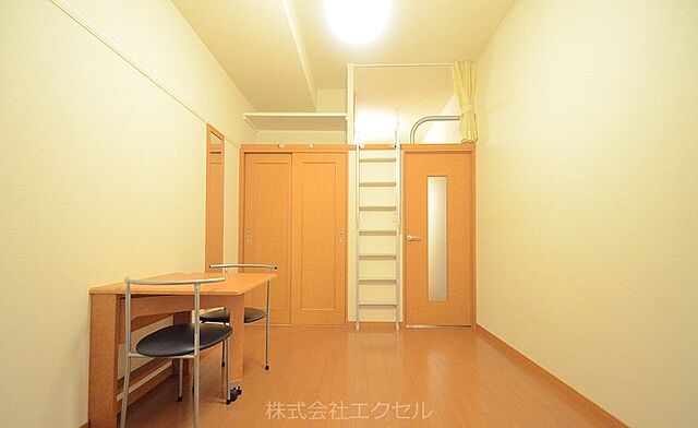 寝室