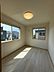 寝室：参考写真：建具や床の色合い等は現地をご確認下さい。