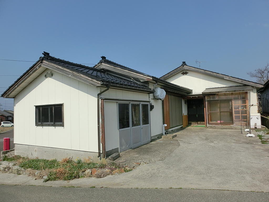 detached 新潟県佐渡市橘66-14