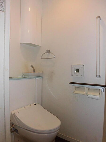 トイレを拡大表示