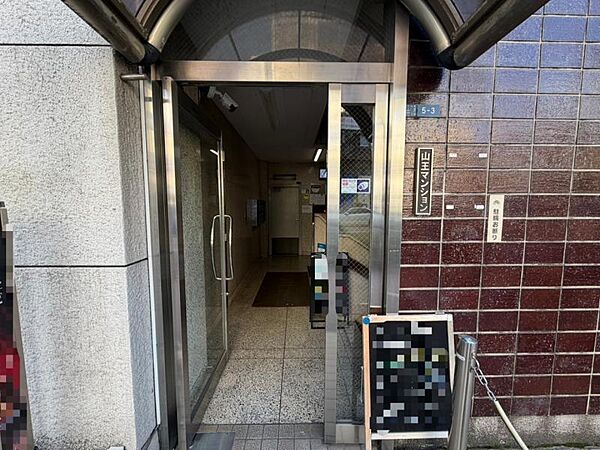 エントランスを拡大表示