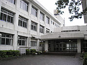 大森東小学校　260ｍ