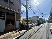 暖かい日差しの入り方・見え方も違うお住まい。実際の日当たりや現地の雰囲気もご確認くださいませ。