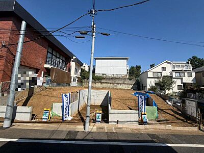 外観:この場所だからこそ叶えられる開放感、「陽光を取り入れた住宅」です。是非現地でご体感下さいませ。 外観:この場所だからこそ叶えられる開放感、「陽光を取り入れた住宅」です。是非現地でご体感下さいませ。