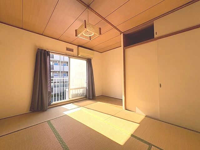寝室