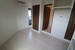 LIS ソフィア大東 301 3階ワンルームのリビング/ダイニング