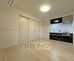 JR山陰本線 亀岡駅 徒歩5分の賃貸マンション 3階1LDKのリビング/ダイニング