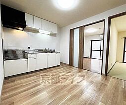 京阪本線 中書島駅 徒歩29分の賃貸マンション 2階2LDKのリビング/ダイニング