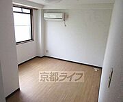 日当たりのいいお部屋です