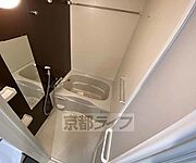 コンパクトな浴室です。