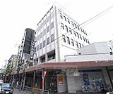 京都中央信用金庫 出町支店まで160m 鴨川近くの環境良好な場所。