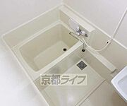 清潔感のあるバスルームです