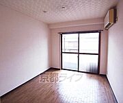 きれいなお部屋ですね。