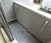 開放的なバルコニです