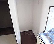冷蔵庫を置くスペースです。