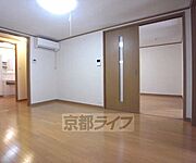 シンプルで使いやすいお部屋です。