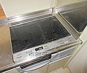 お手入れのしやすいＩＨコンロ