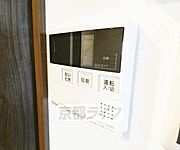 追い焚き機能付き給湯器です。