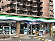 ファミリーマート和光越後山通り店