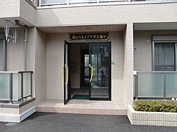 4 / 7