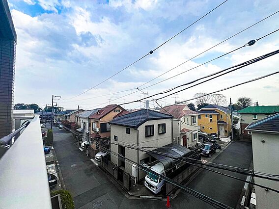 バルコニーから...