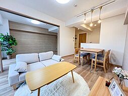 ジョイフル多摩センター 2LDKのリビング/ダイニング