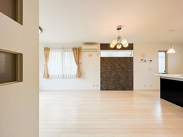 リビング/ダイニング