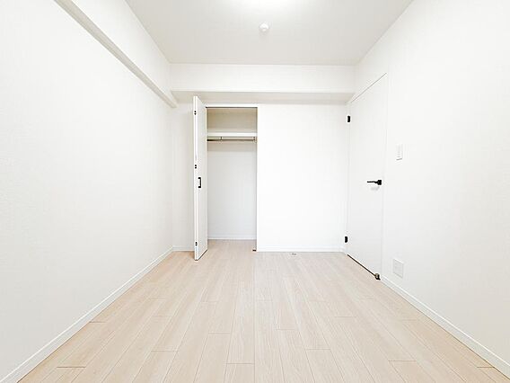 すべての洋室に...