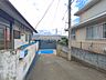 外観：前面道路含む現地 （2026年08月17日撮影）