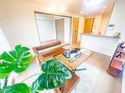 住まう人の感性を刺激する上質なリノベーション空間。良い物に触れ、良い場所に身を置く喜びが、暮らしの質を高めてくれます。2026/1/20撮影