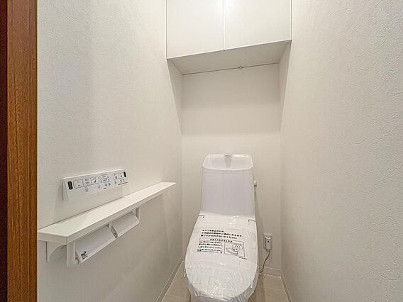 白を基調とした...