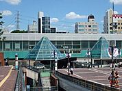 京王多摩センター駅まで約960m