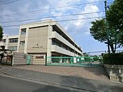 川崎市立金程小学校まで約487m