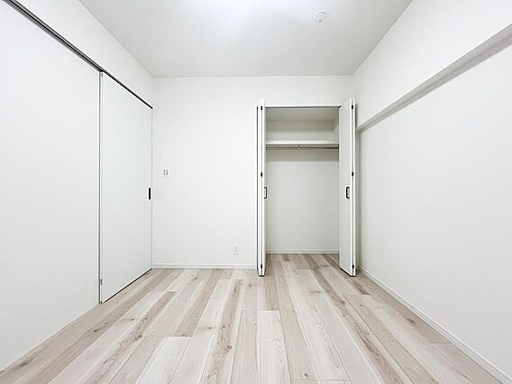 すべての洋室に...
