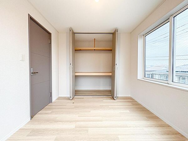 寝室を拡大表示