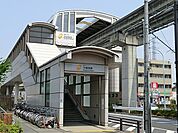 万願寺駅まで約130m
