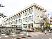 羽村市立栄小学校 420m