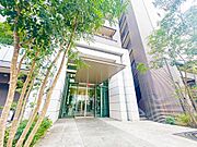 JR中央線・横浜線・八高線「八王子」駅より徒歩約4分。京王線「京王八王子」駅徒歩約3分の利便性の高さが大きな魅力。都心へのダイレクトアクセスが可能です。現地（2026年1月）撮影
