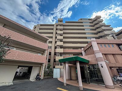 外観:周辺環境と併せて現地のご案内も可能です。また、購入に際しての諸費用、住宅ローン(月々の返済例)など、資金計画のご相談も承っております。お気軽にお問い合わせください。 外観:周辺環境と併せて現地のご案内も可能です。また、購入に際しての諸費用、住宅ローン(月々の返済例)など、資金計画のご相談も承っております。お気軽にお問い合わせください。