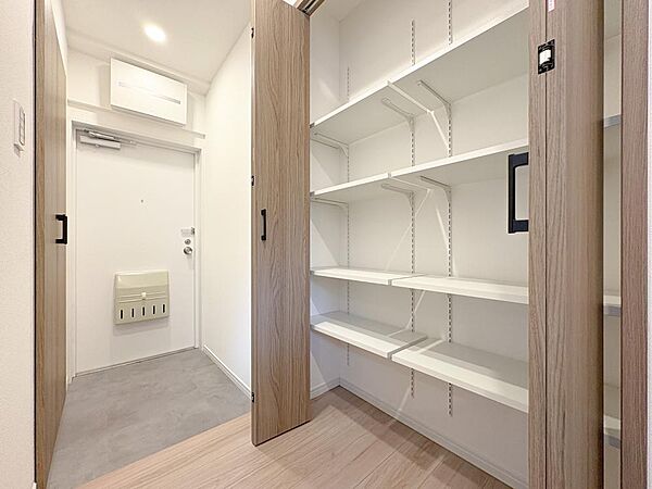 収納を拡大表示