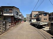 穏やかな住宅街で、家族の笑顔が自然とあふれる暮らしを始めませんか。子育て世代に嬉しい、安心の住環境です。