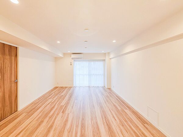 リビング/ダイニングを拡大表示