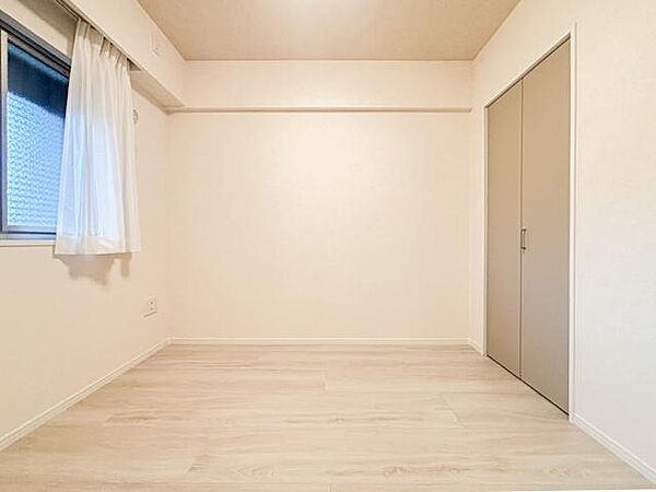 寝室を拡大表示