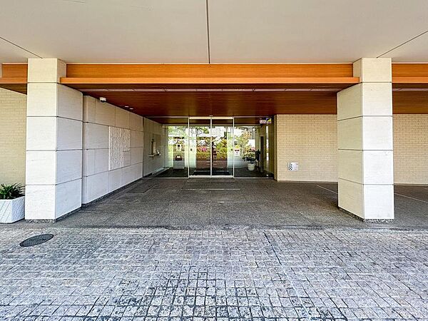 エントランスを拡大表示